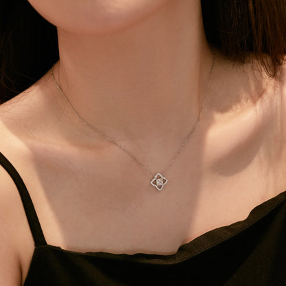 [Royal Jewelry]Exquisite Flower Shape Princess Cut Necklace