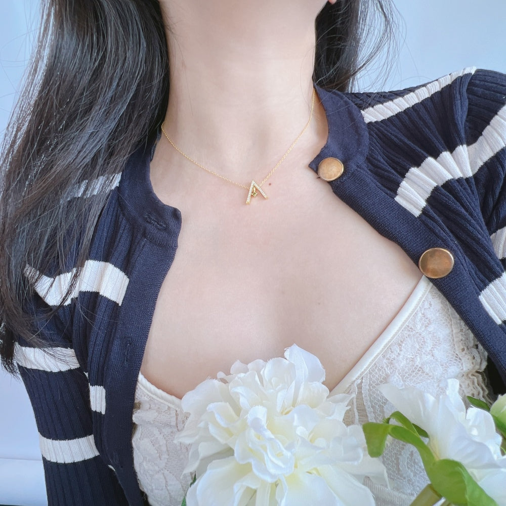 [Royal Jewelry]Sparkling "A" Shape Necklace
