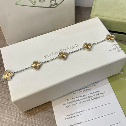 [Royal Jewelry]CLOVER 5 MOTIFS CHRISTMAS LIMITED EDITION BRACELET