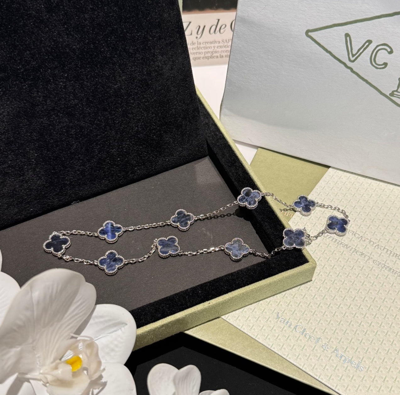 [Royal Jewelry]CLOVER 10 MOTIFS BIDE STONE NECKLACE