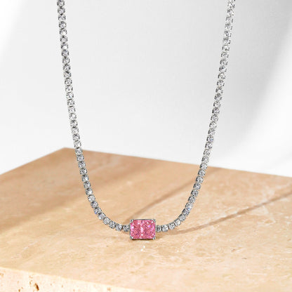 [Royal Jewelry]2.0 carat Ornate Emerald Cut Necklace