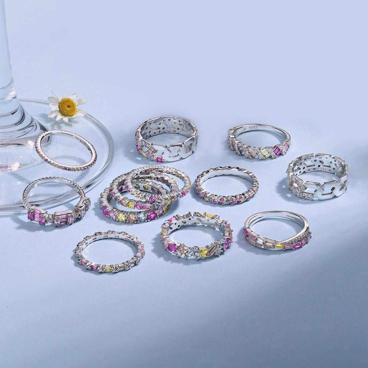 [Royal Jewelry]Radiant Sparkling Round Cut Daily Ring