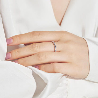 [Royal Jewelry]Sparkling Vibrant Round Shape Daily Ring