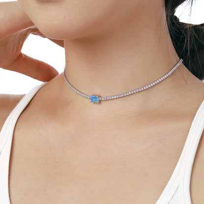 [Royal Jewelry]2.0 carat Ornate Emerald Cut Necklace