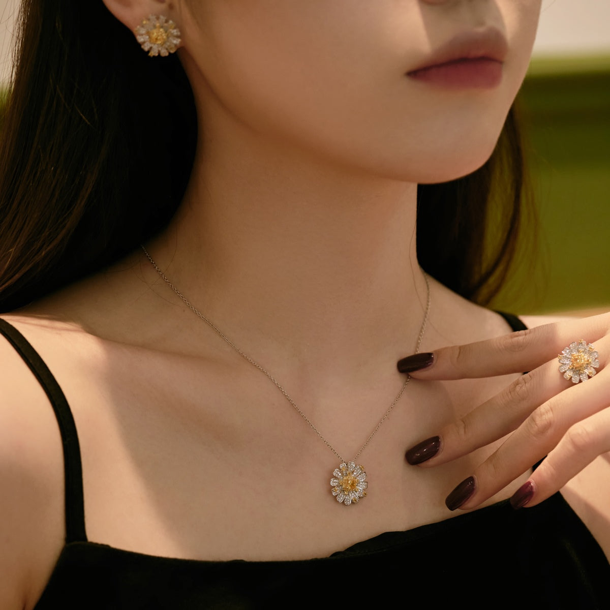 [Royal Jewelry]Exquisite Daisy Necklace