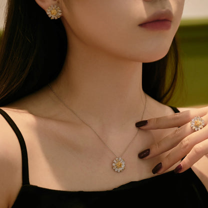 [Royal Jewelry]Exquisite Daisy Necklace