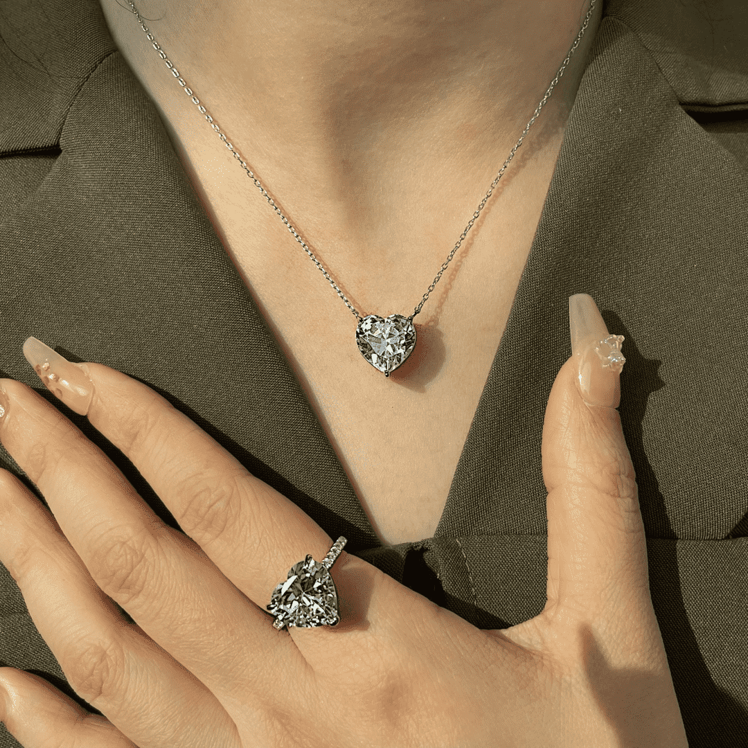 [Royal Jewelry]6.0 carat Radiant Heart Shape Necklace