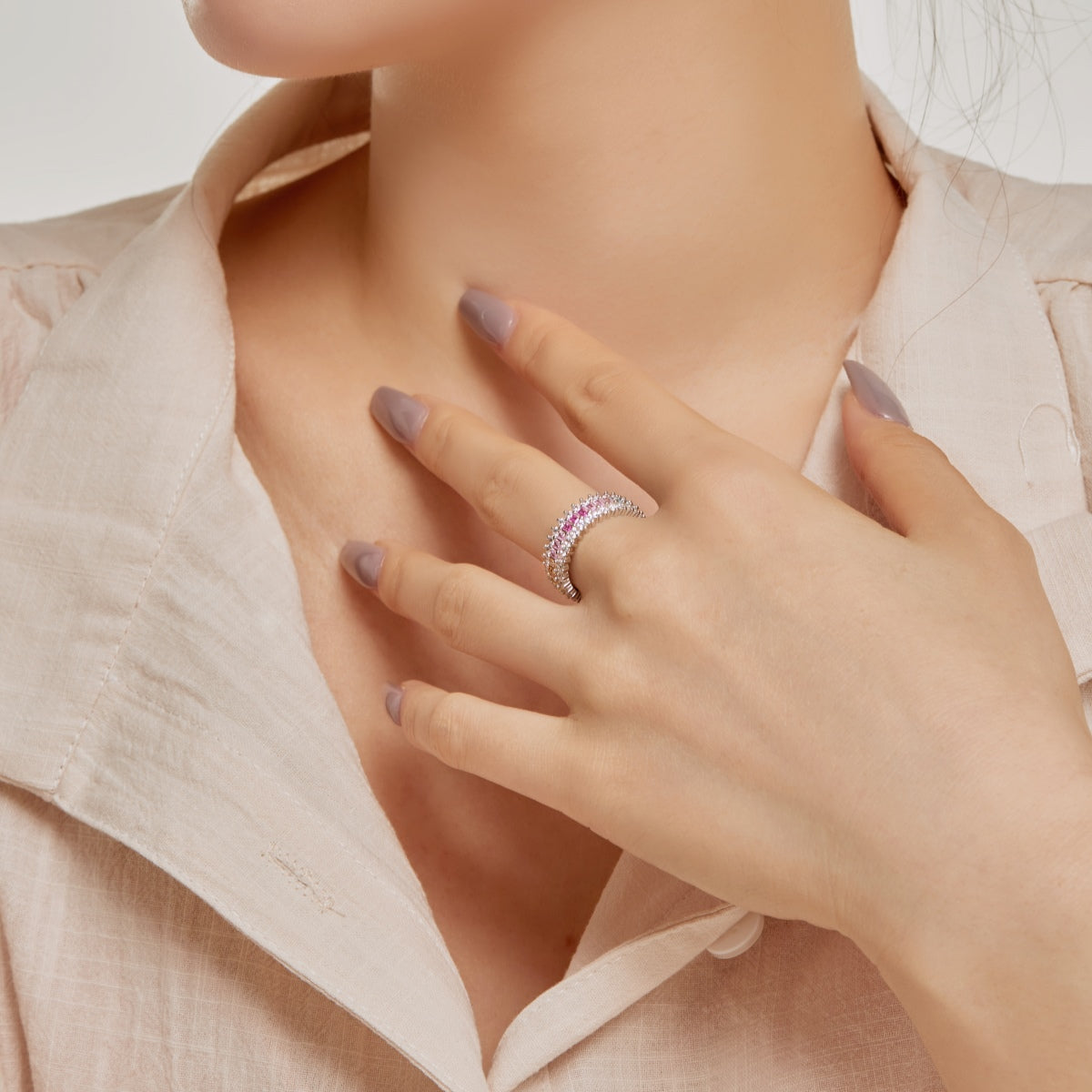 [Royal Jewelry]Ornate Colorful Radiant Cut Daily Ring