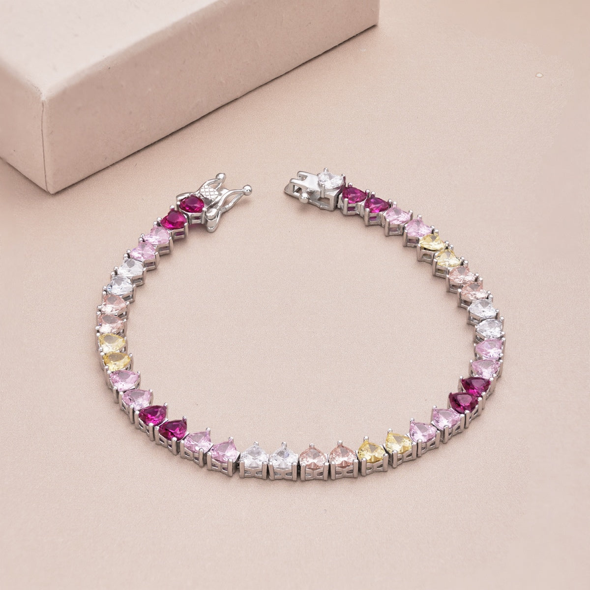 [Royal Jewelry]Luxurious Colorful Romantic Heart Shape Lover Bracelet