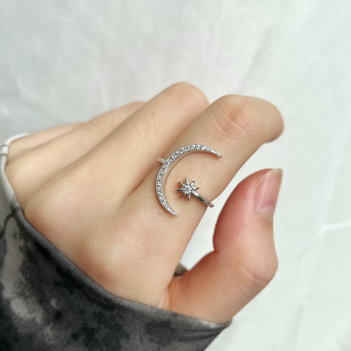 [Royal Jewelry]Eternity Moon & Star Ring