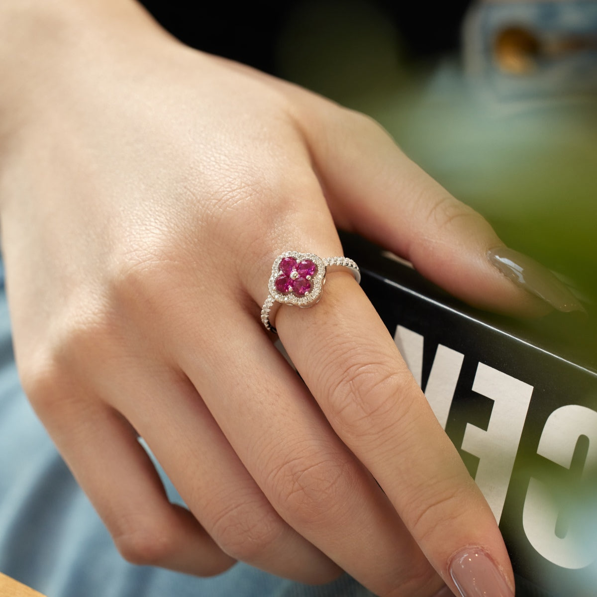 [Royal Jewelry]Four Leaf Clover Flower Design Ring