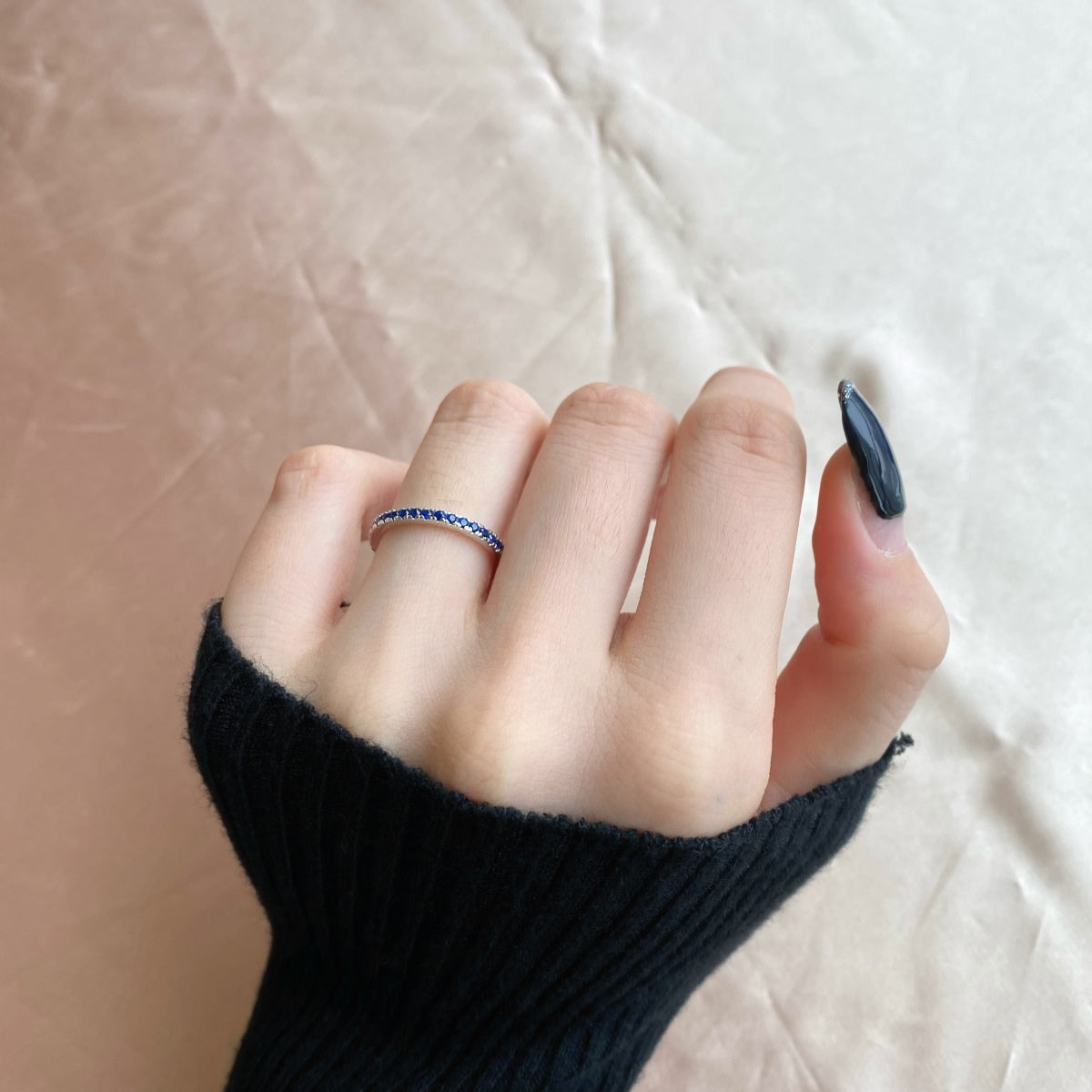 [Royal Jewelry]Delicate Sparkling Round Cut Daily Ring