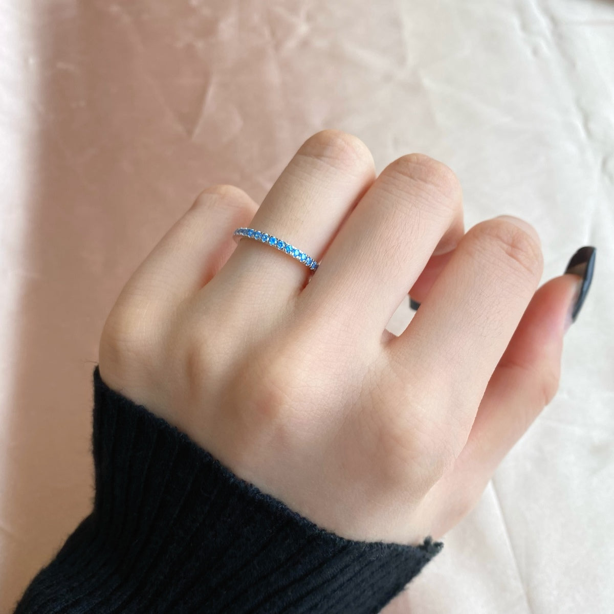 [Royal Jewelry]Delicate Sparkling Round Cut Daily Ring