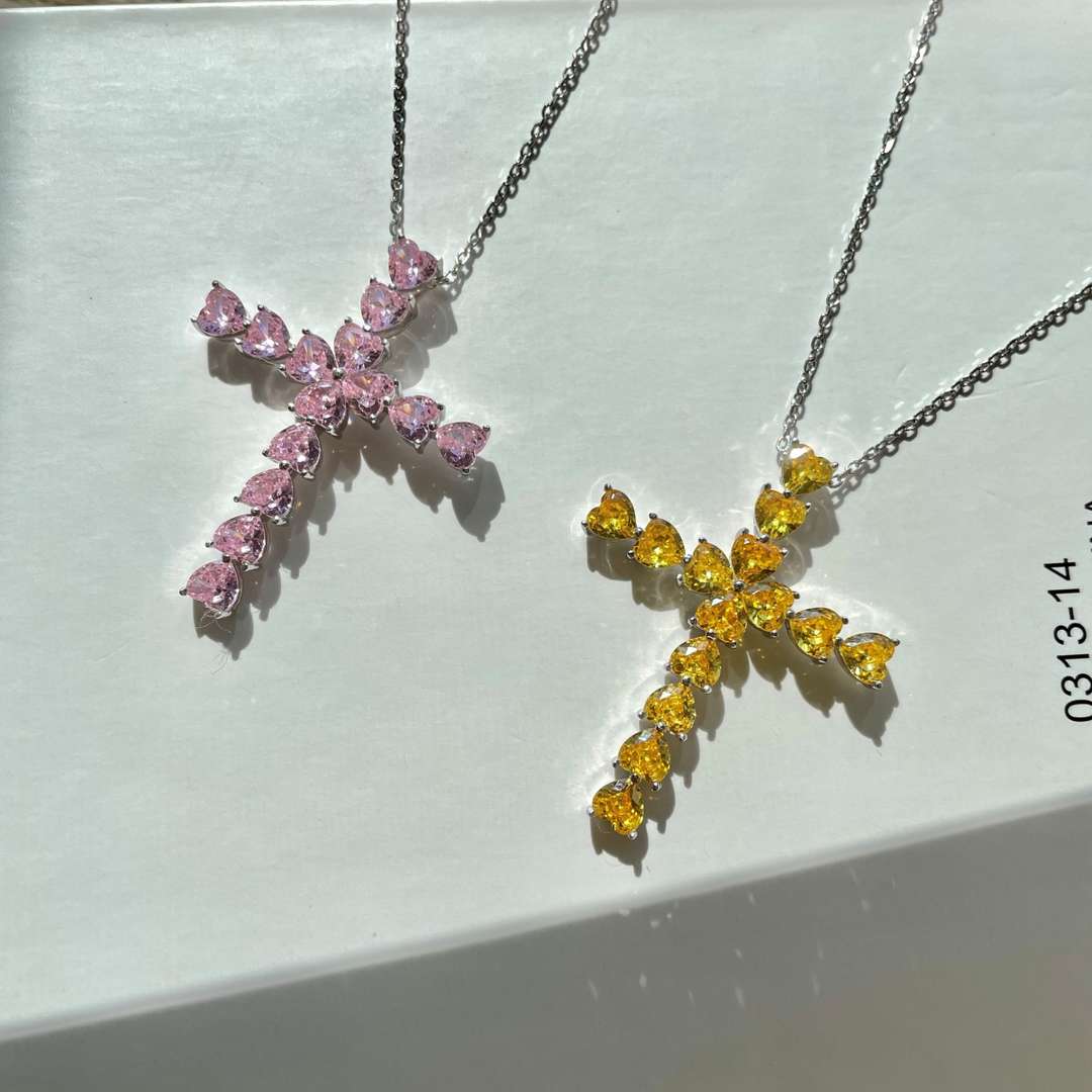 [Royal Jewelry]Radiant Cross Shape Necklace