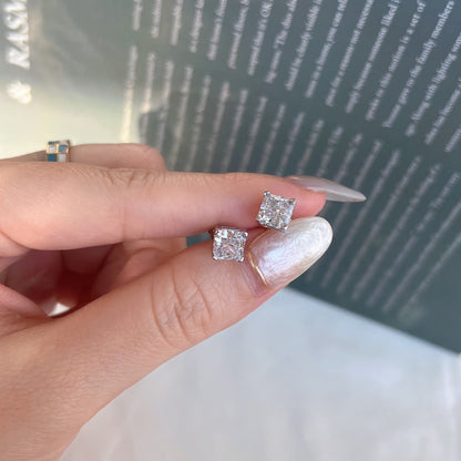 [Royal Jewelry]1.0 Carat Radiant Princess Cut Wedding Earrings