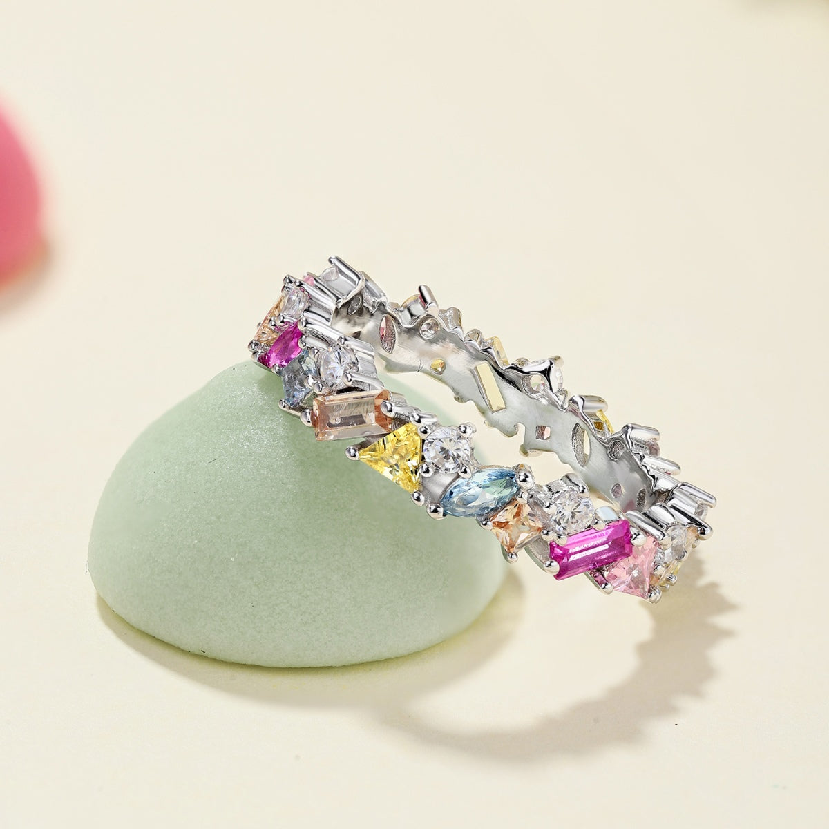 [Royal Jewelry]Dazzling Polychromatic Multi cut Daily Ring