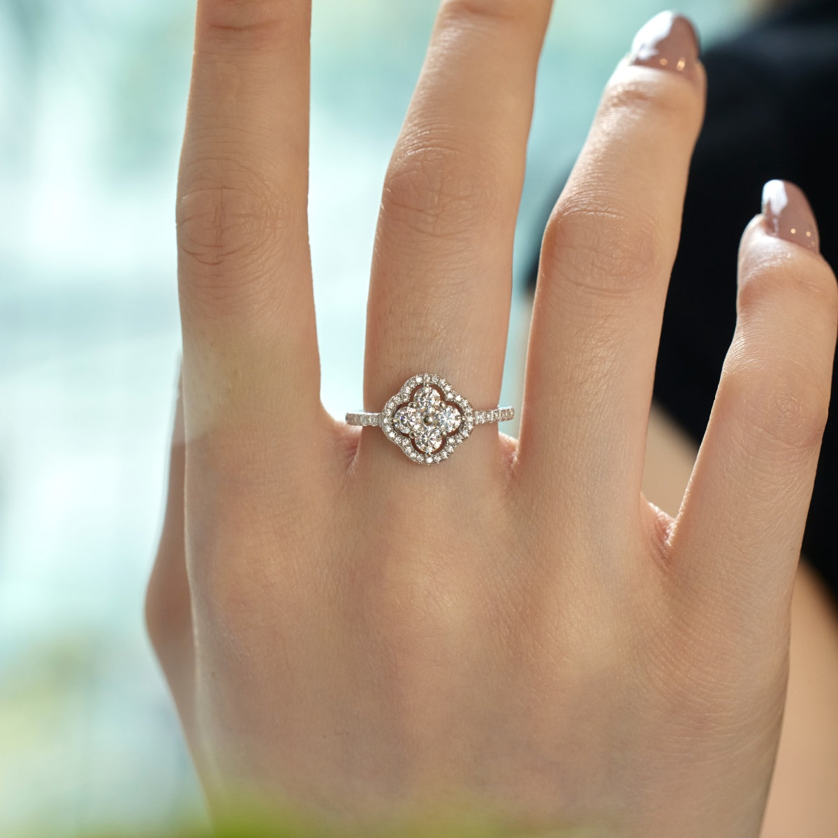 [Royal Jewelry]Four Leaf Clover Flower Design Ring