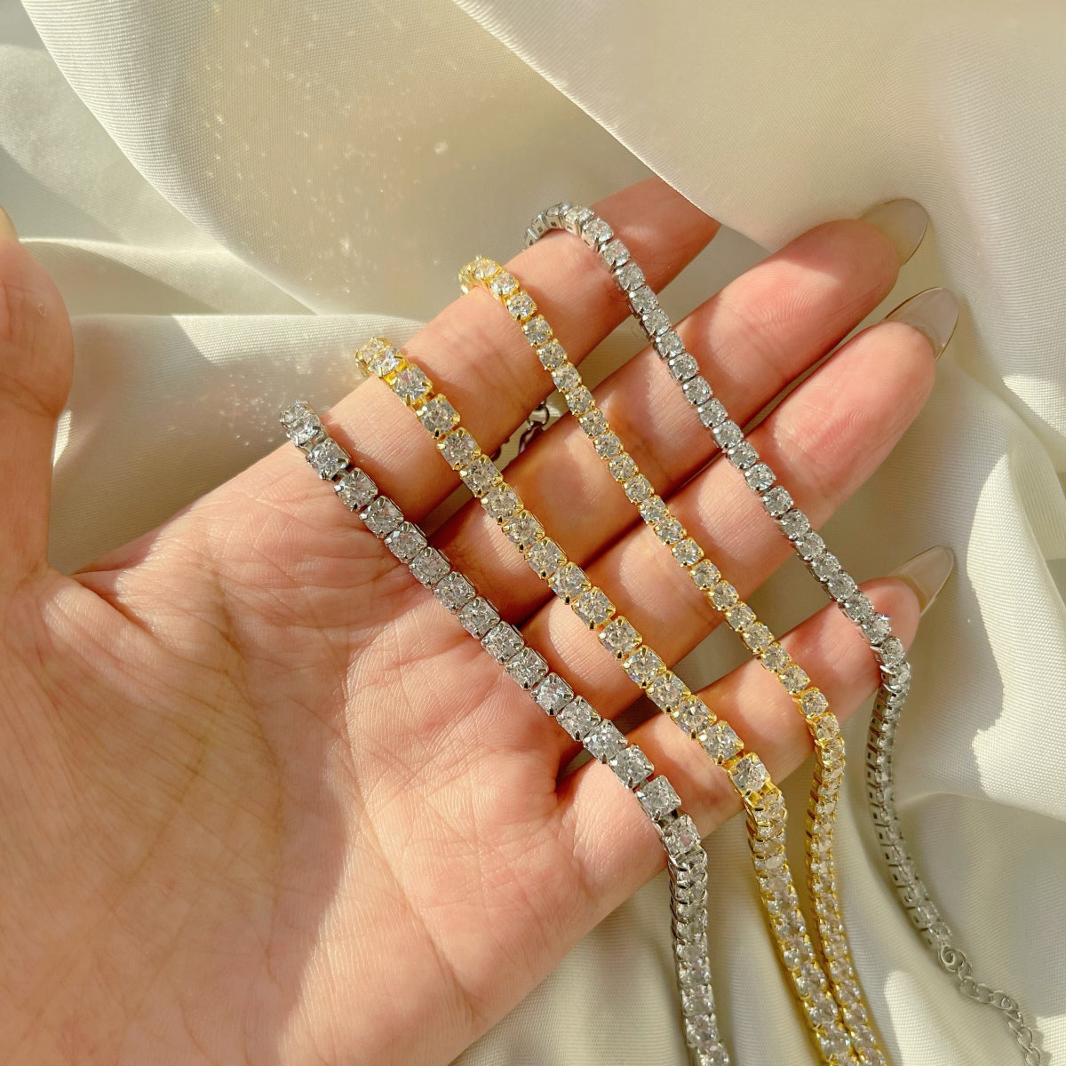 [Royal Jewelry]Sparkling Radiant Princess Cut Tennis Bracelet