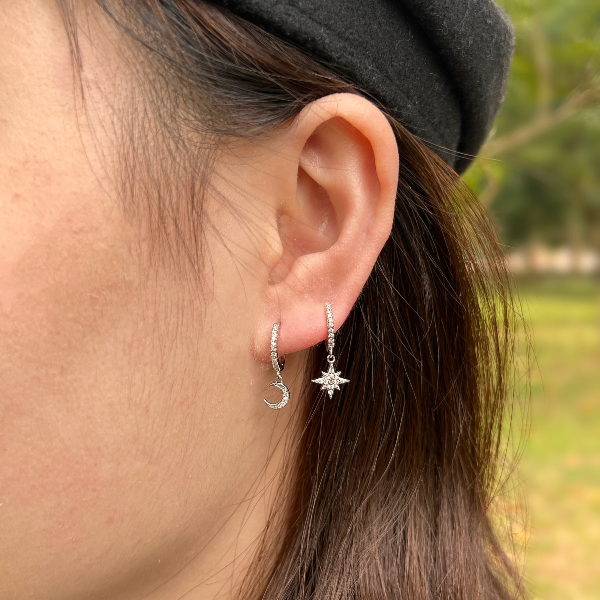 [Royal Jewelry]Star and Moon Asymmetric Earrings