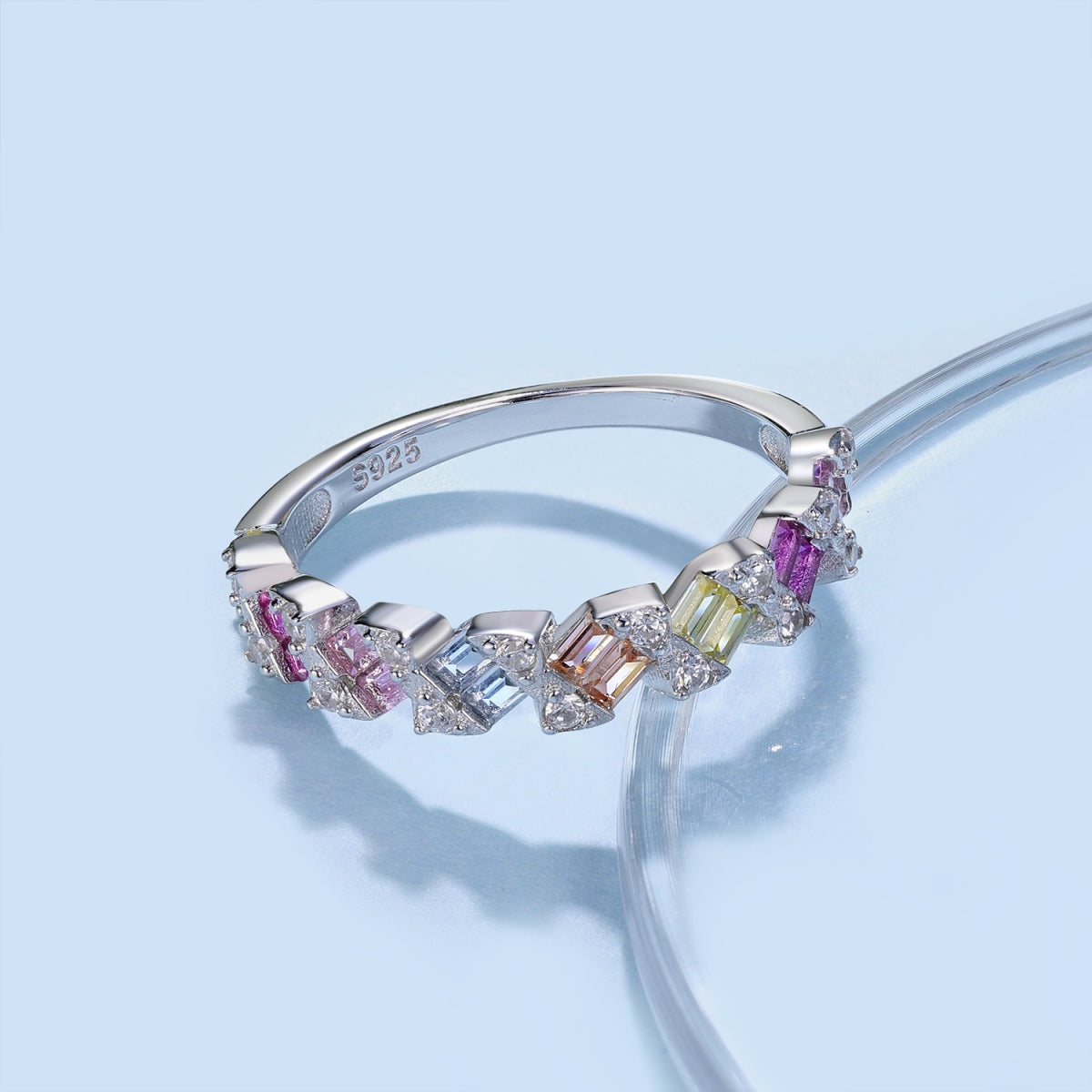 [Royal Jewelry]Delicate Vibrant Emerald Cut Daily Ring
