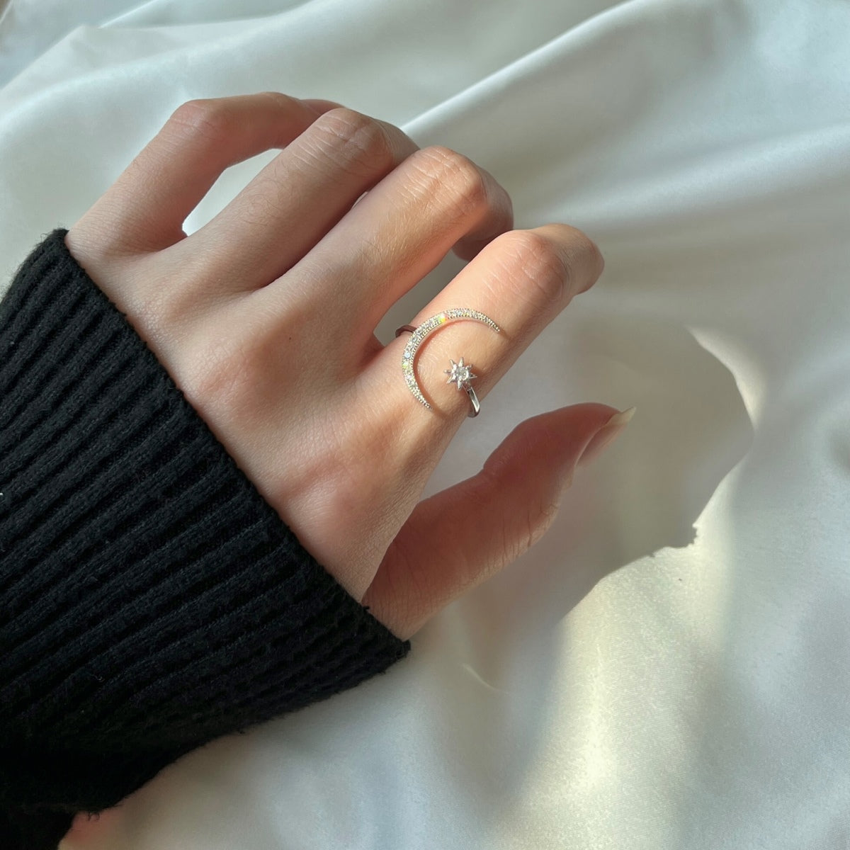 [Royal Jewelry]Eternity Moon & Star Ring