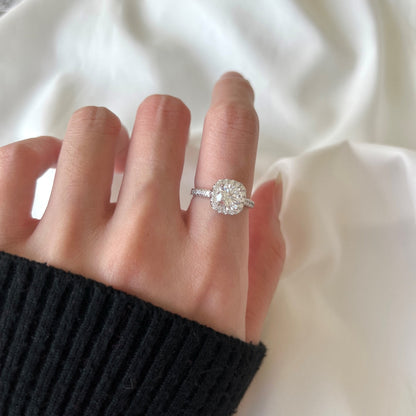 [Royal Jewelry]Dazzling Resplendent Round Cut Wedding Ring