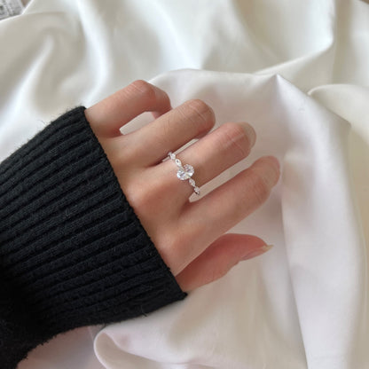 [Royal Jewelry]0.75 Carat Luxurious Vibrant Elongated Cushion Cut Daily Ring