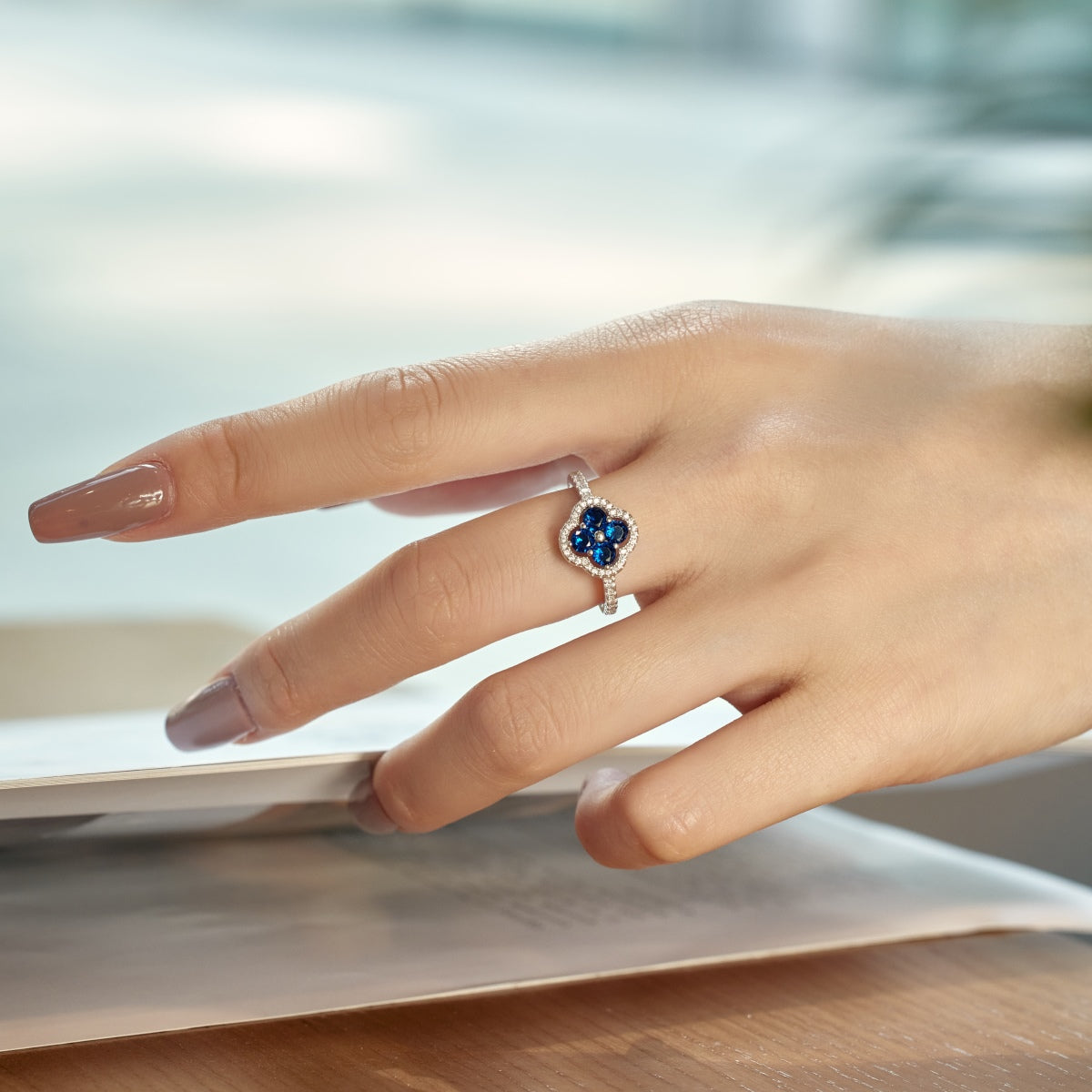 [Royal Jewelry]Four Leaf Clover Flower Design Ring