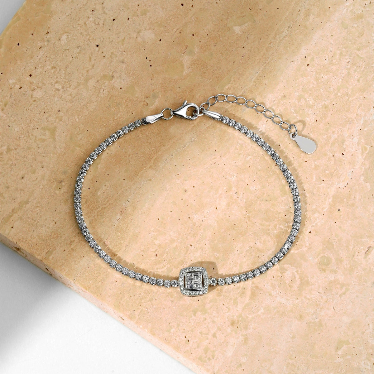 [Royal Jewelry]Luxurious Dazzling Square Shape Banquet Bracelet