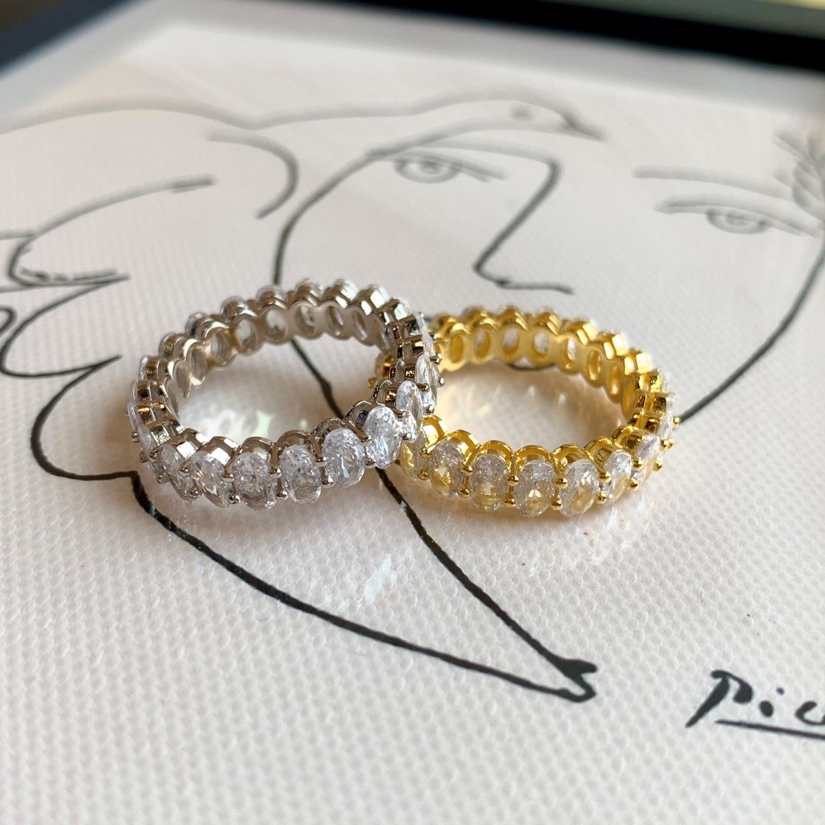 [Royal Jewelry]Ornate Oval Cut Tennis Ring