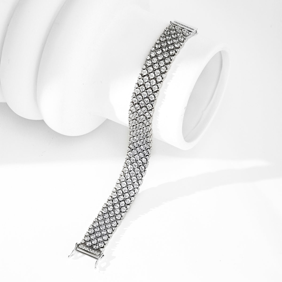 [Royal Jewelry]Ornate Elegant Round Cut Party Bracelet