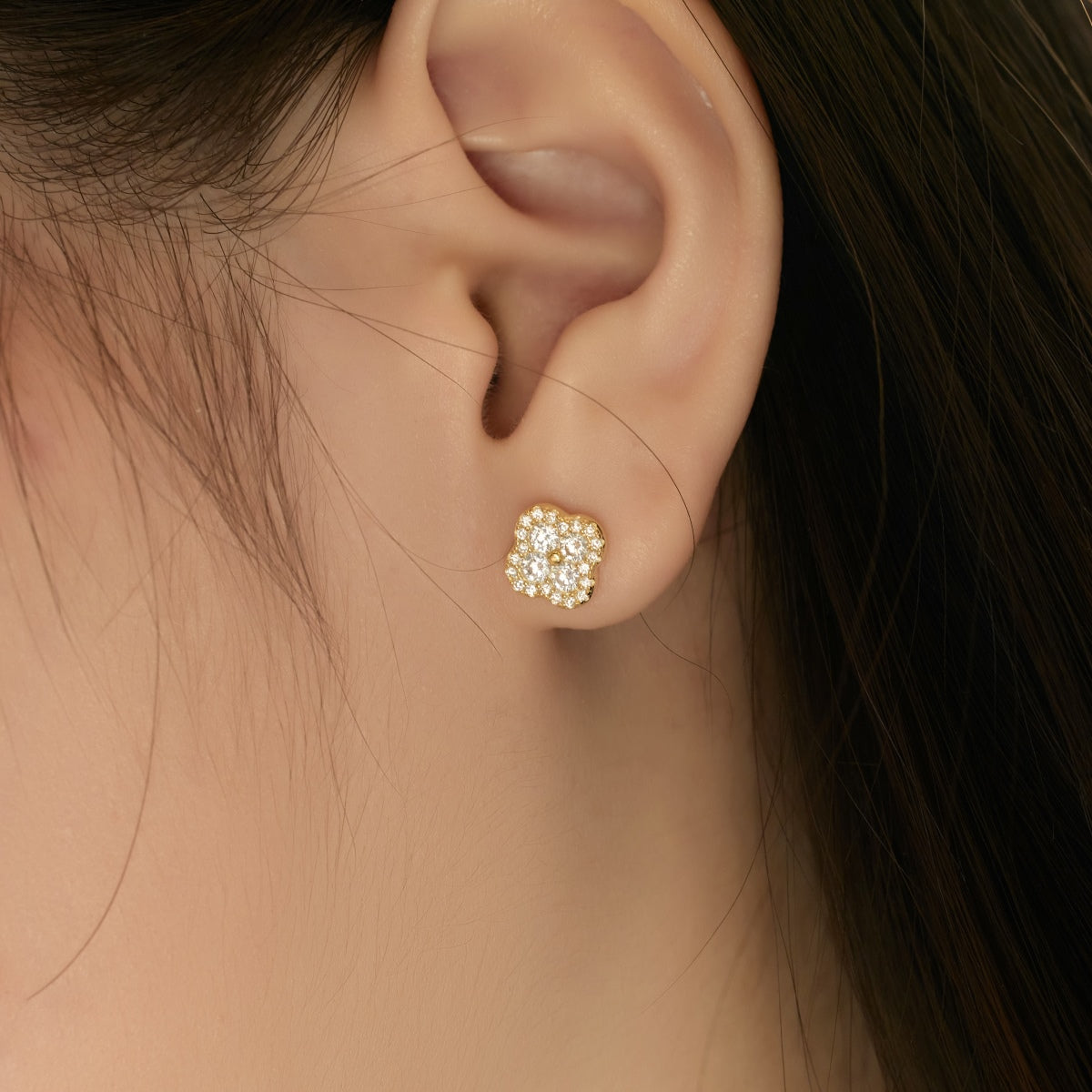 [Royal Jewelry]Four-Leaf Clover Flower Shaped Earrings