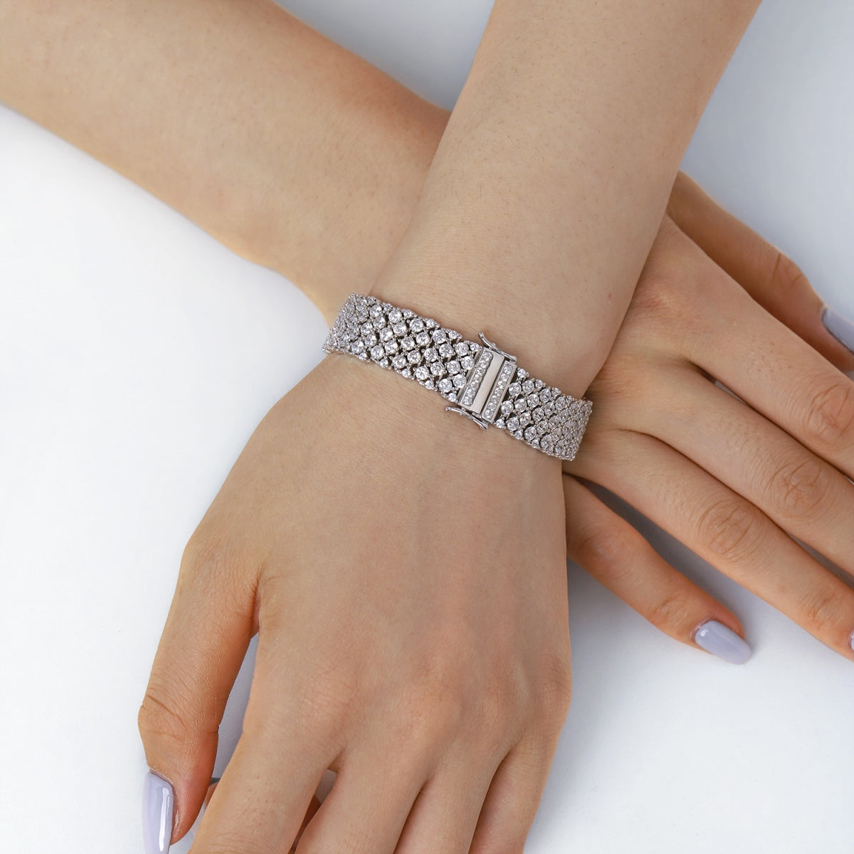 [Royal Jewelry]Ornate Elegant Round Cut Party Bracelet