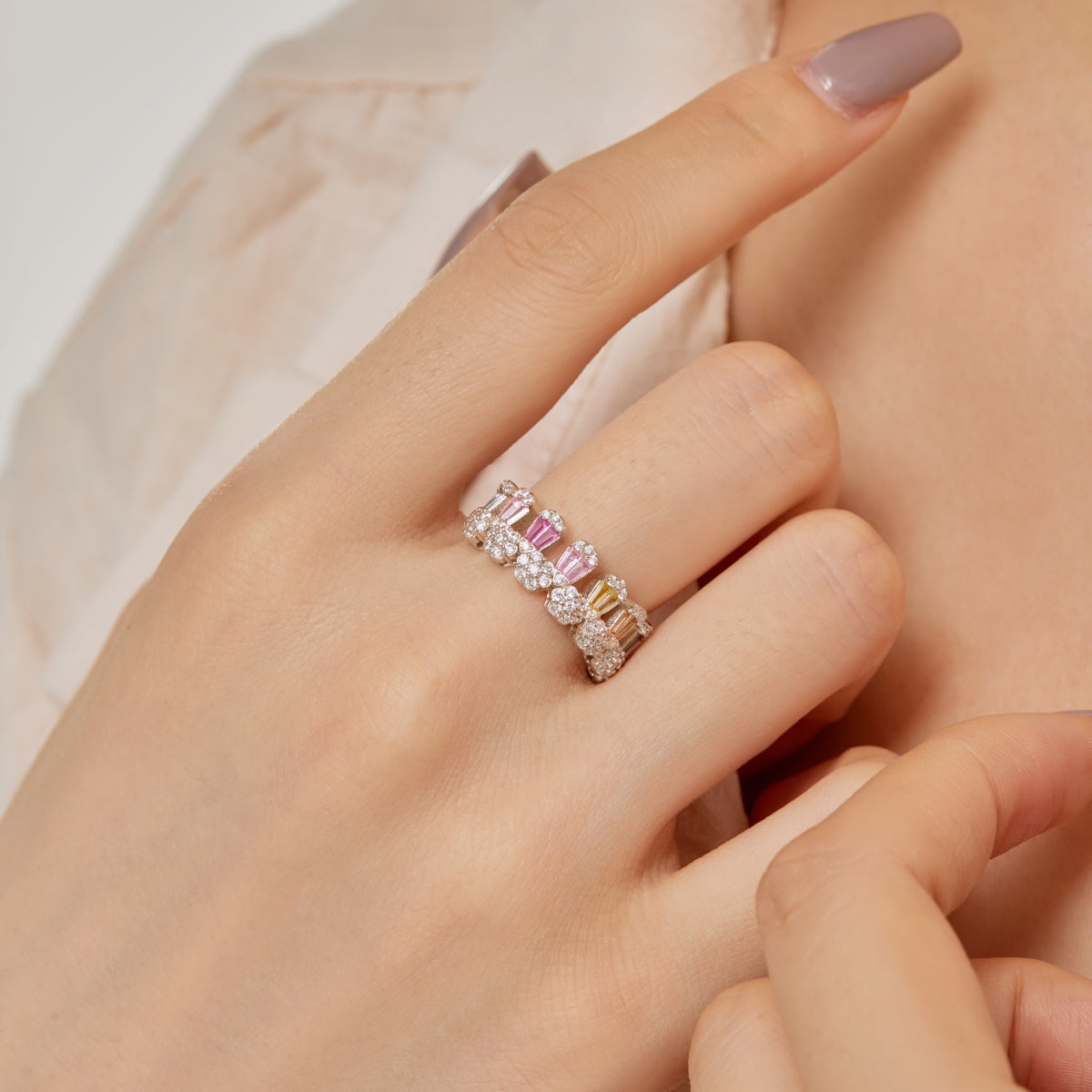 [Royal Jewelry]Gorgeous Radiant Cut Daily Ring