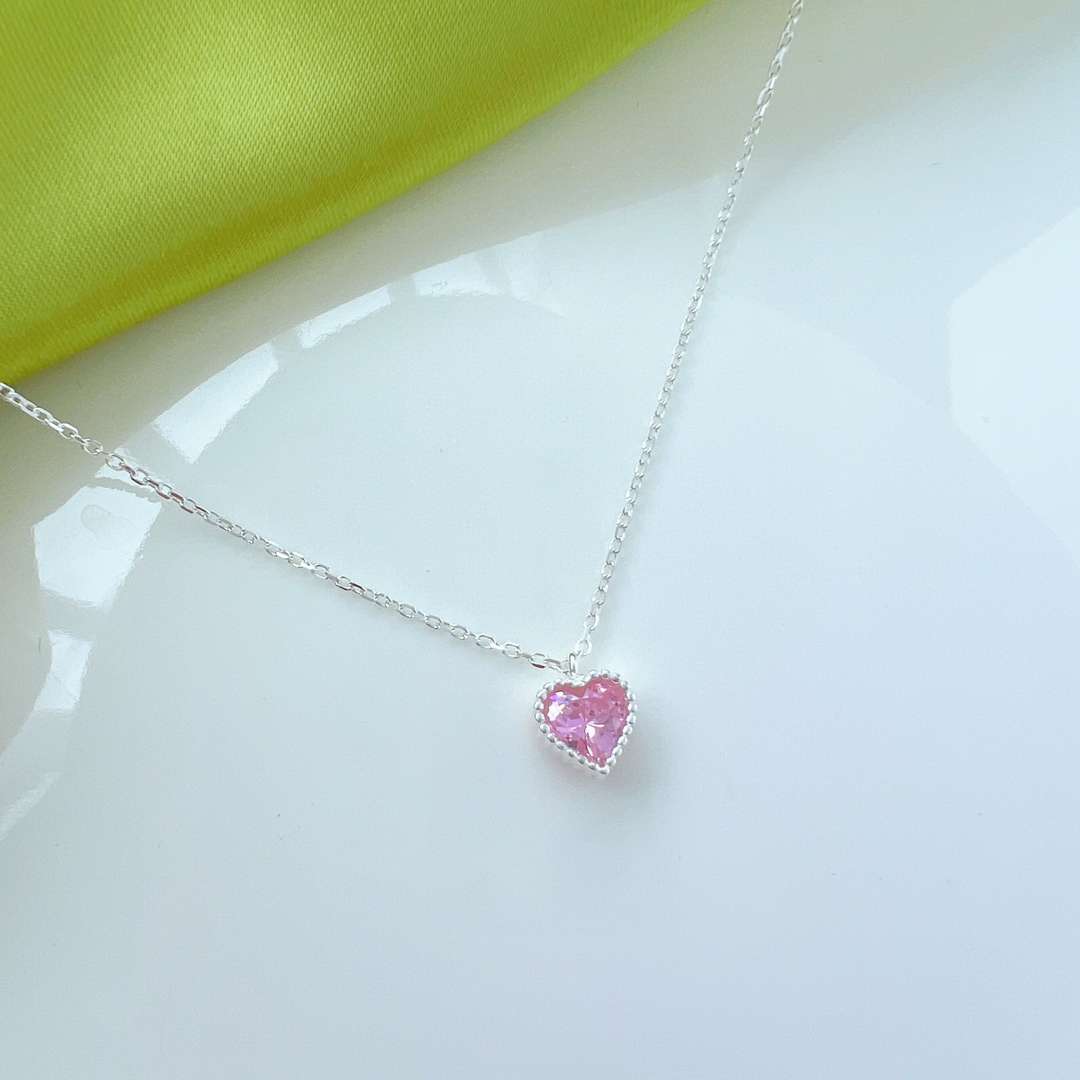 [Royal Jewelry]Ornate Heart Shape Necklace