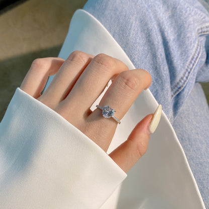 [Royal Jewelry]2.0 Carat Dazzling Lustrous Heart Cut Lover Ring
