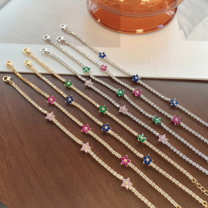 [Royal Jewelry]Sparkling Flower Shape Tennis Bracelet