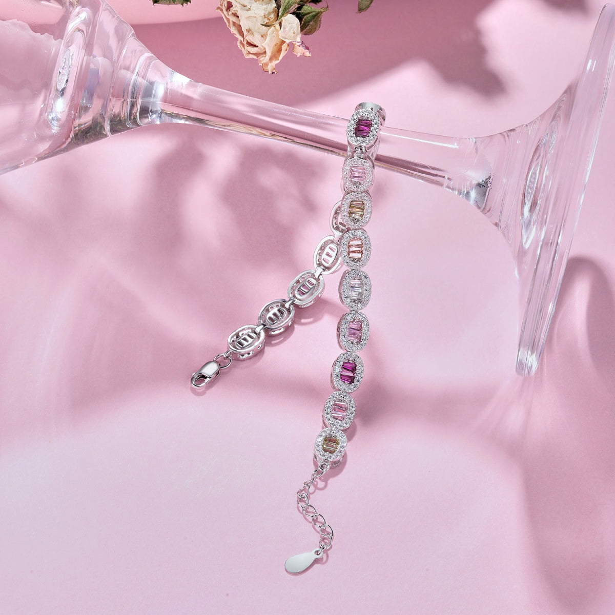 [Royal Jewelry]Exquisite Ornate Emerald Cut Daily Bracelet