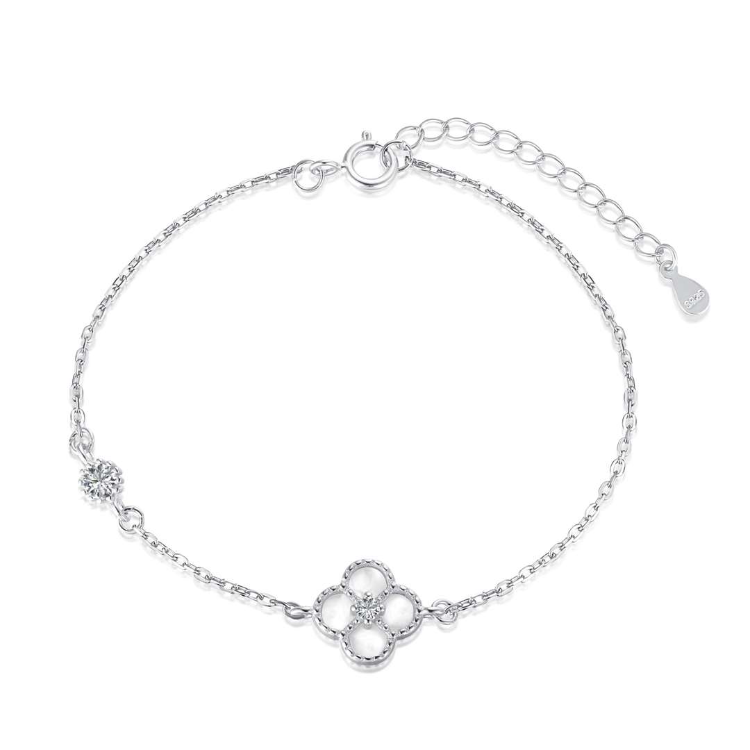 [Royal Jewelry]Delicate Four Leaf Clover Bracelet