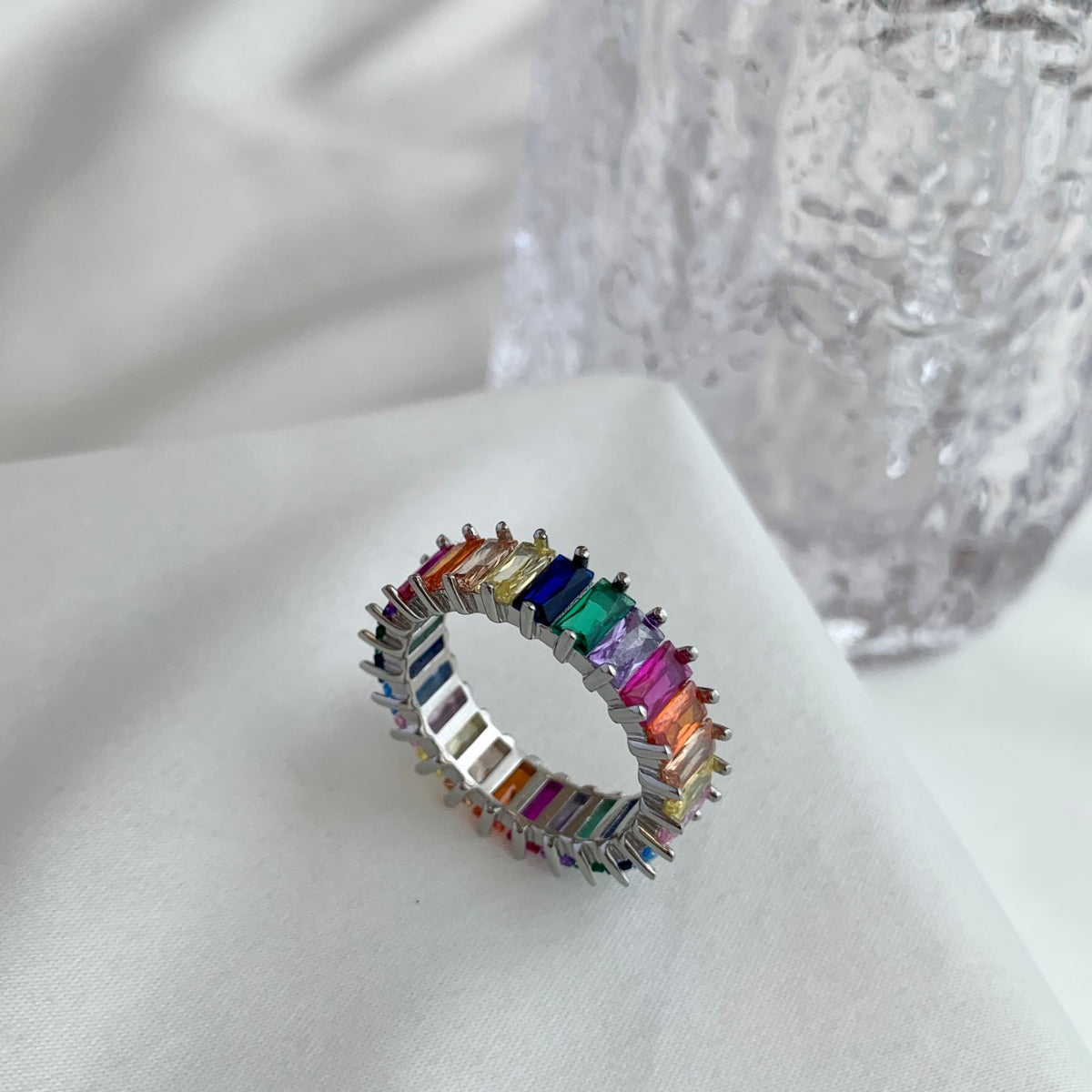 [Royal Jewelry]Unique Colorful Radiant Cut RIng