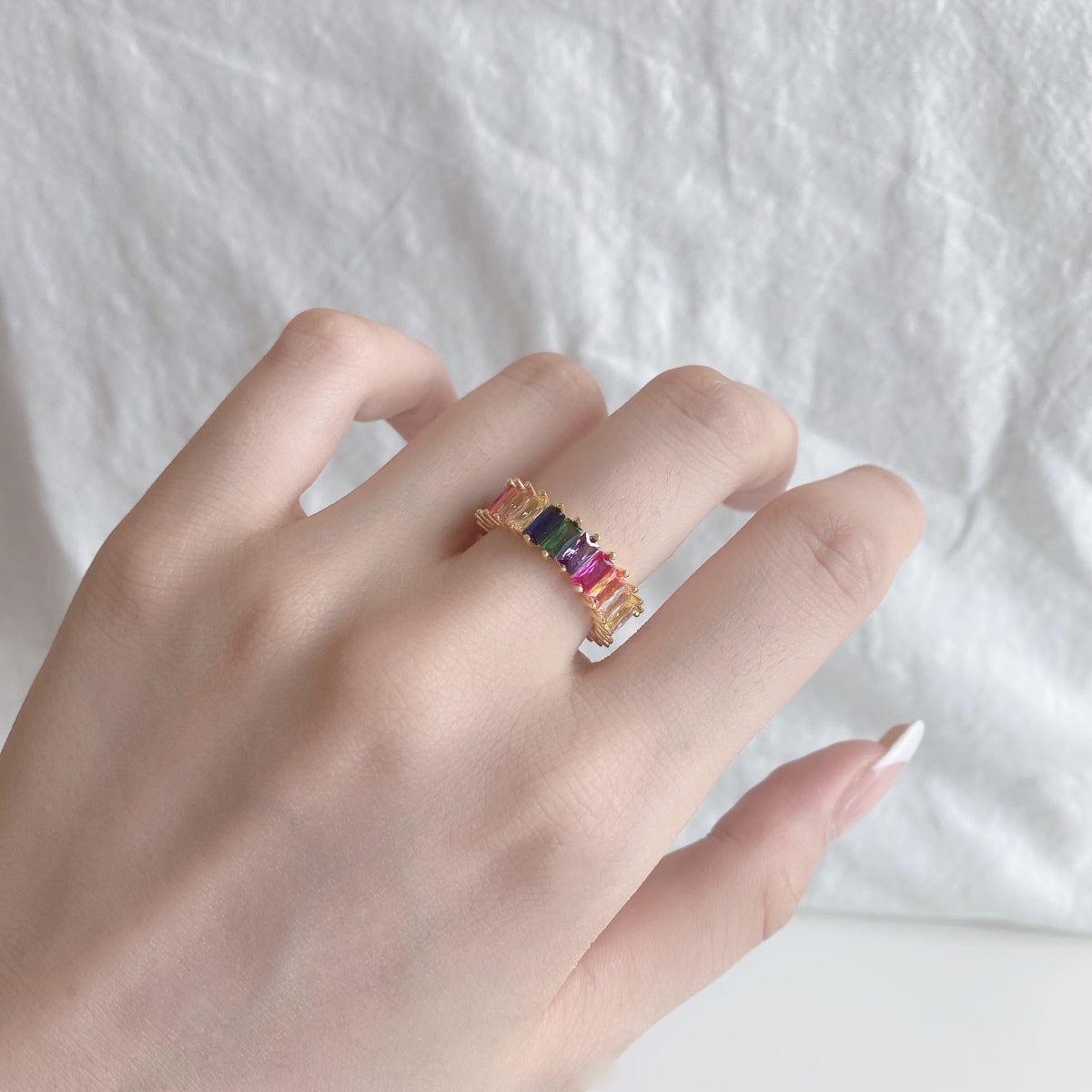 [Royal Jewelry]Unique Colorful Radiant Cut RIng