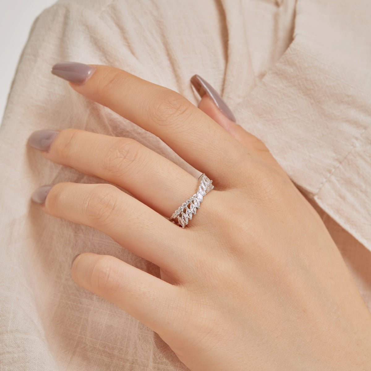 [Royal Jewelry]Unique Colorful Marquise Cut Daily Ring