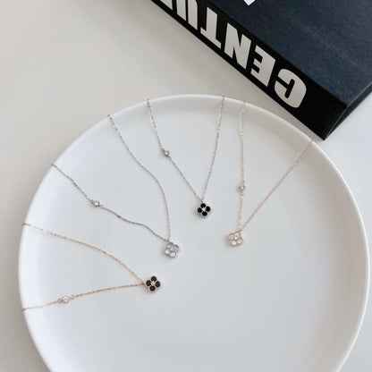 [Royal Jewelry]Delicate Flower Shape Necklace