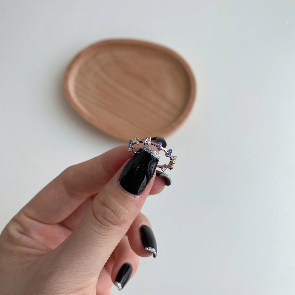 [Royal Jewelry]Unique Trapezoid Cut Daily Ring
