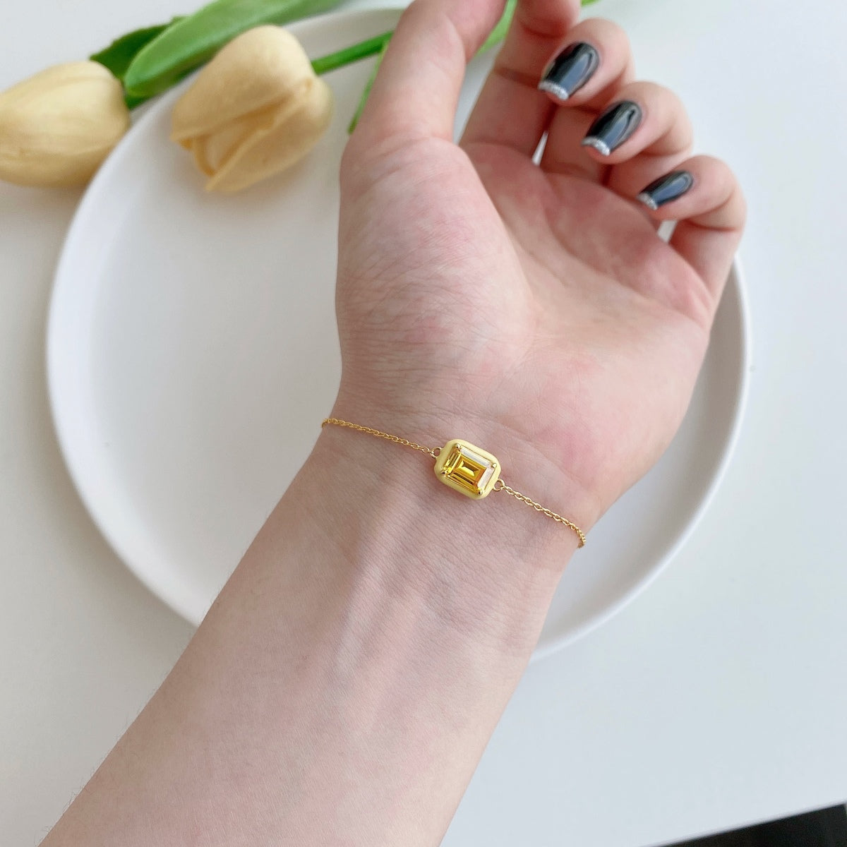 [Royal Jewelry]2.0 Carat Sparkling Colorful Emerald Cut Daily Bracelet