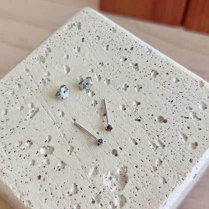 [Royal Jewelry]Delicate Solitaire Earrings