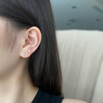 [Royal Jewelry]Sparkling Heart Shaped Simple Earrings