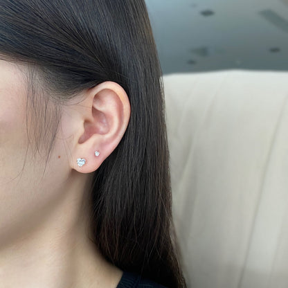 [Royal Jewelry]Sparkling Heart Shaped Simple Earrings