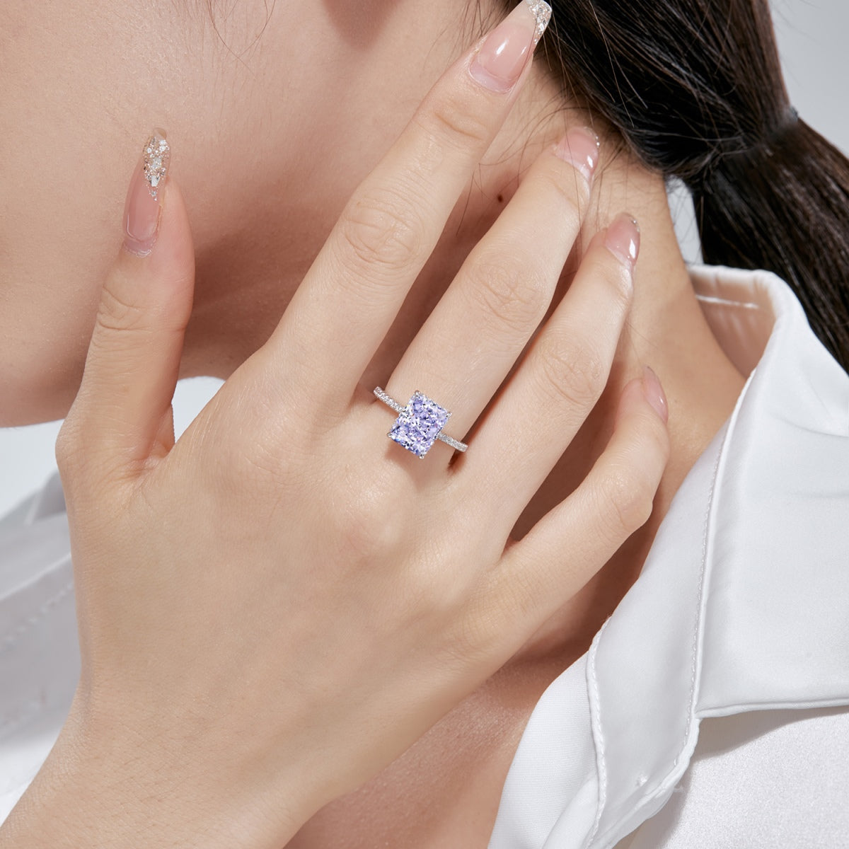 [Royal Jewelry]4.0 Carat Luxurious Engagement Ring