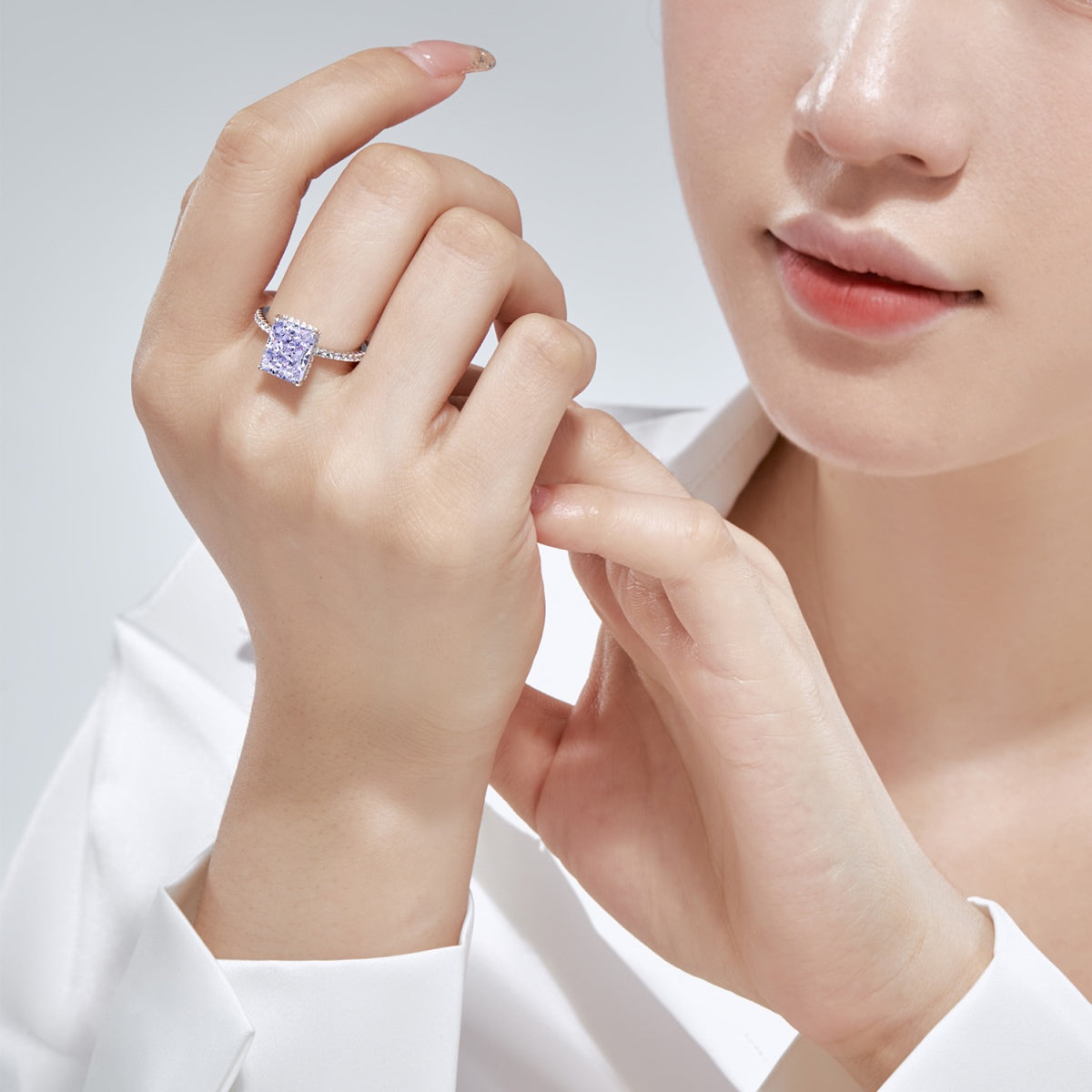 [Royal Jewelry]4.0 Carat Luxurious Engagement Ring